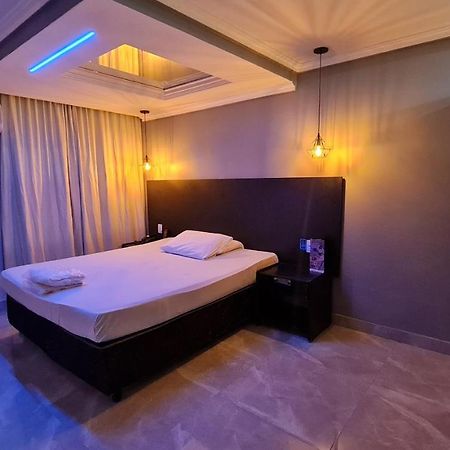 Gran Motel Тагуатинга Экстерьер фото